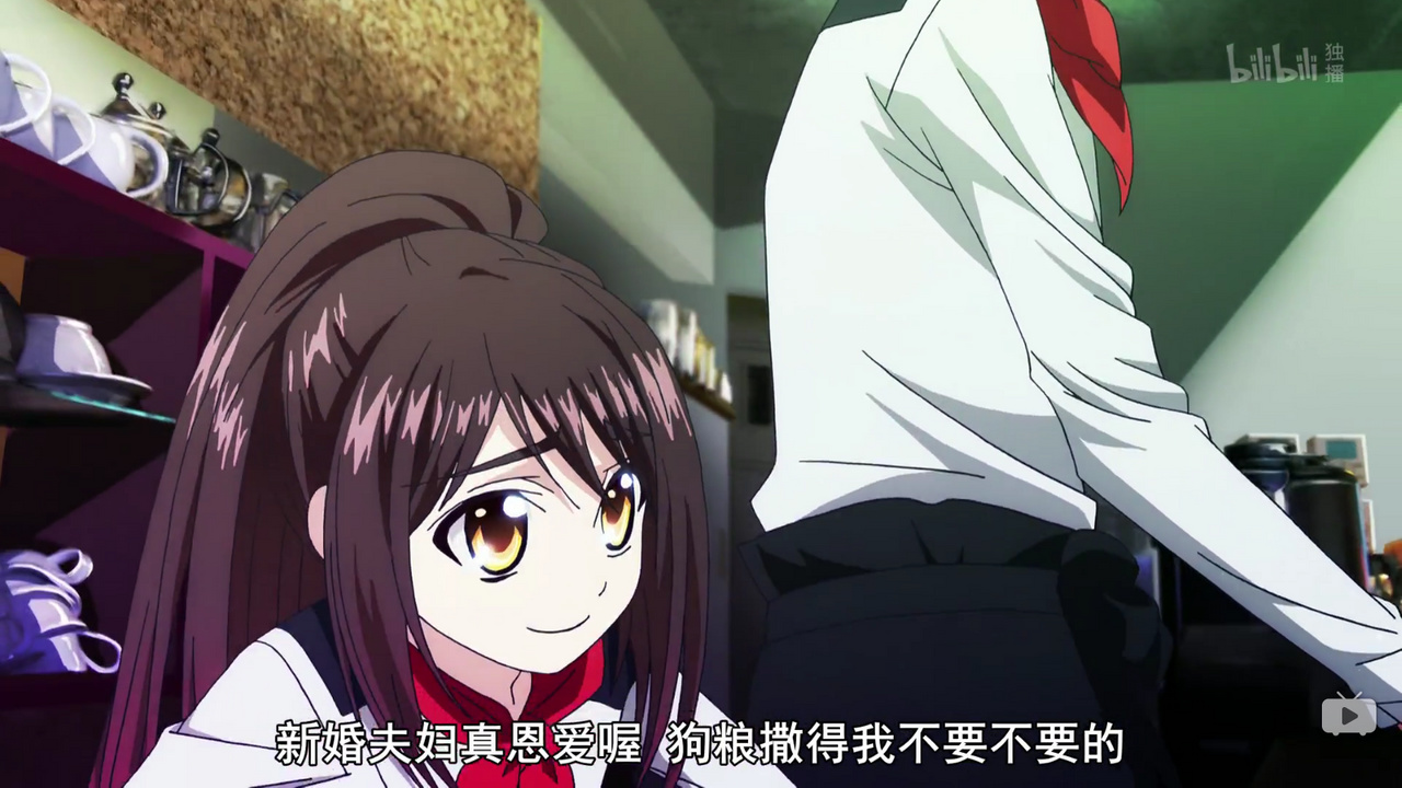 新婚夫妇真恩爱喔 狗粮撒得我不要不要的