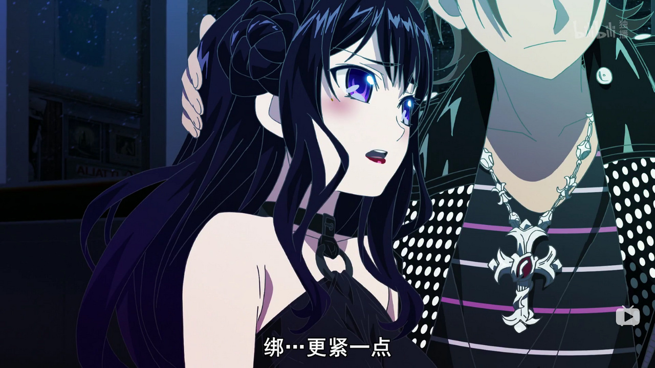 绑得…更紧一点